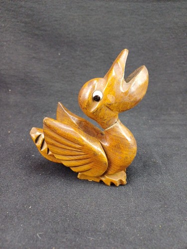 Rare ancien briquet sculpté